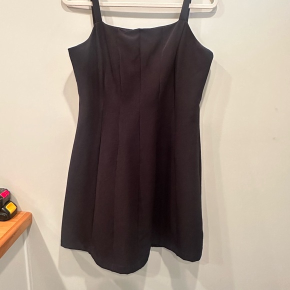 She + Sky Chic Little Black Mini Dress Event Party Festive Holidays Sz L - Picture 6 of 9